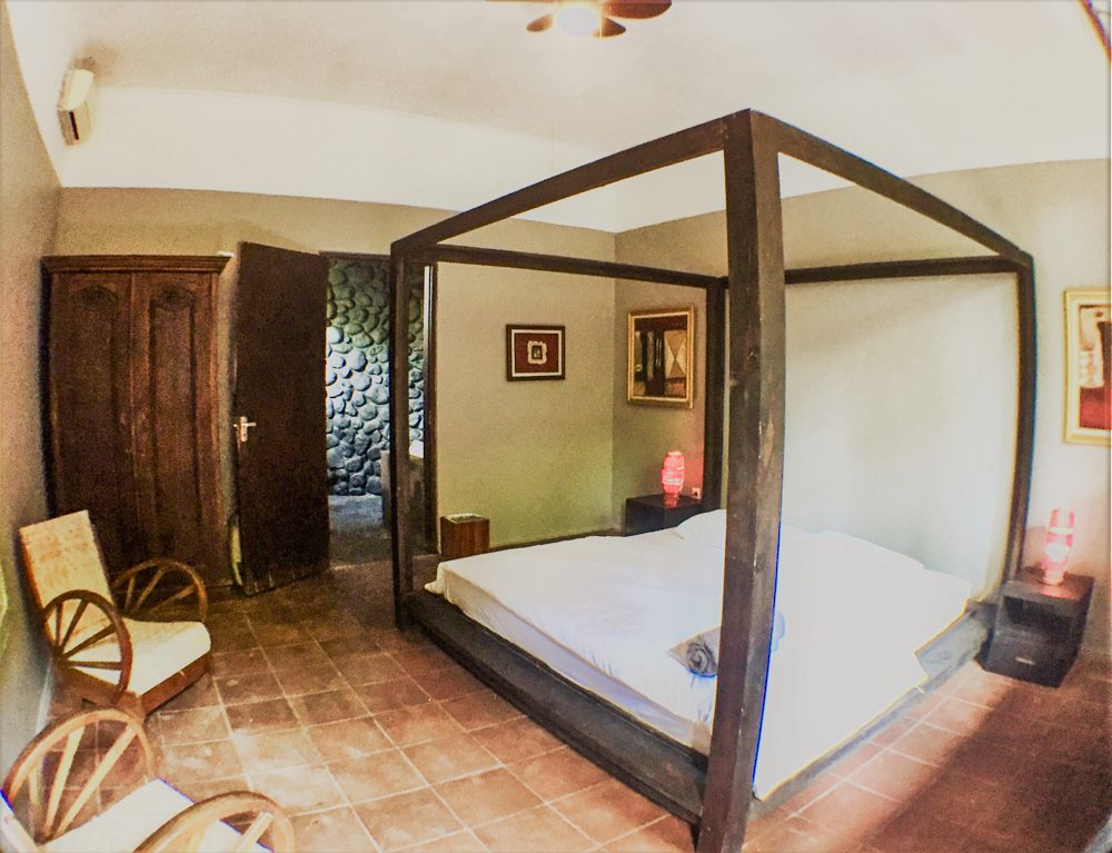 yoga ubud villa bedroom