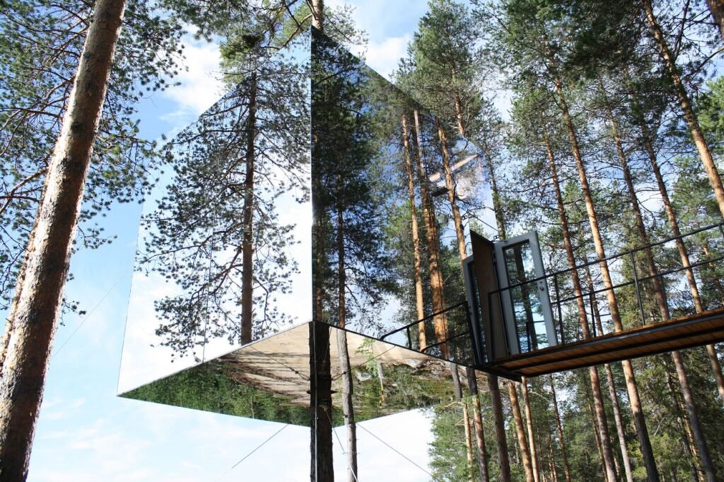 The Mirrorcube — Treehotel, Sweden
